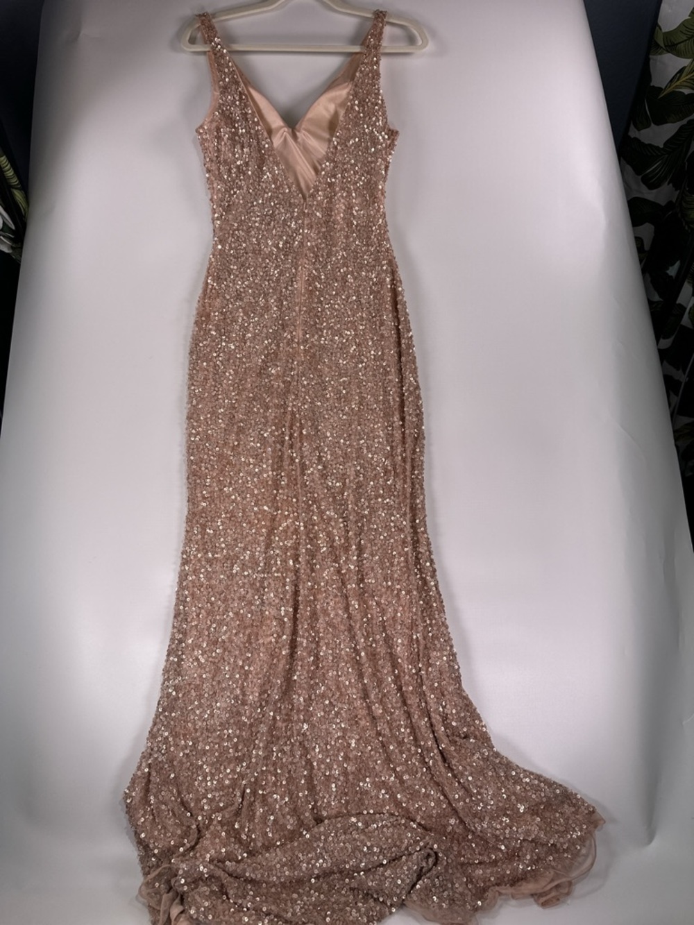 Mac Duggal Rose Gold Sequin Slit Gown 0 AS IS DEAL - Picture 4 of 15